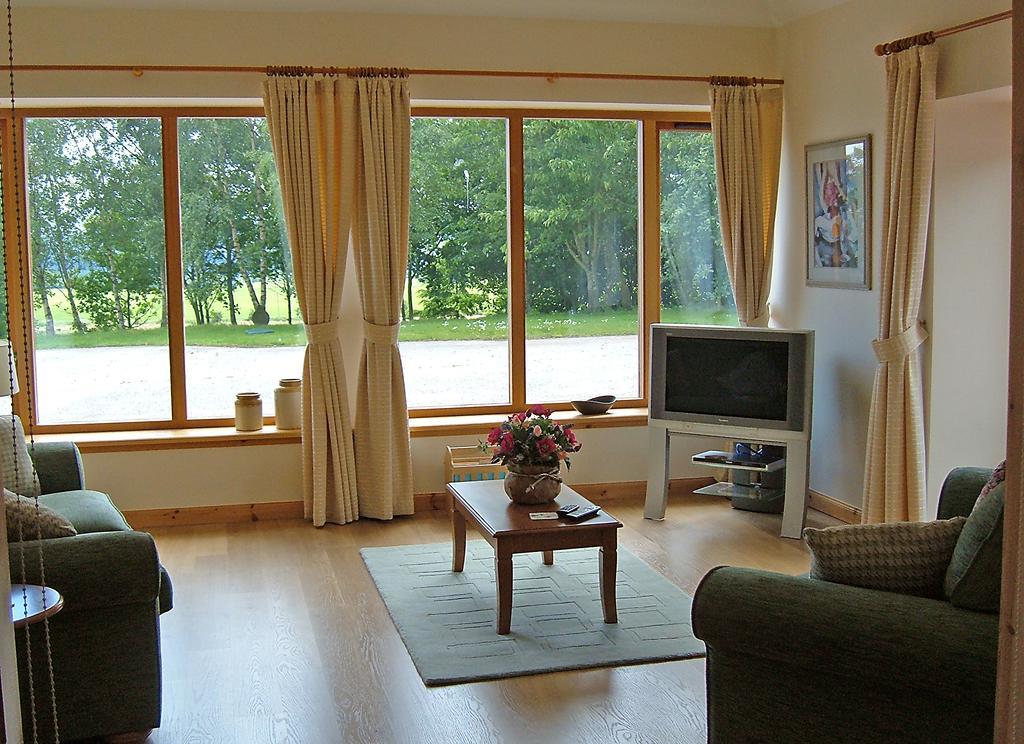 Plovermuir Cottage Kirriemuir Esterno foto